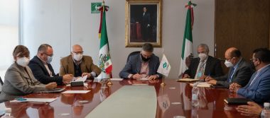 Firman autoridades y sindicatos del CONALEP acuerdos salariales en beneficio de docentes
