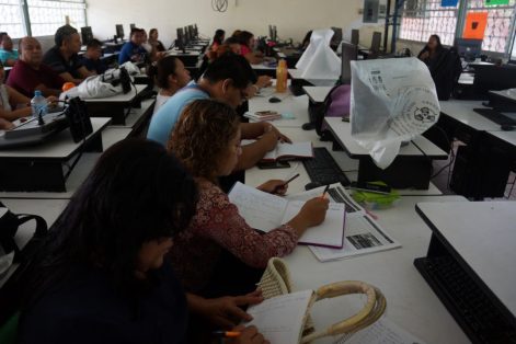 Docentes se capacitan en favor de estudiantes