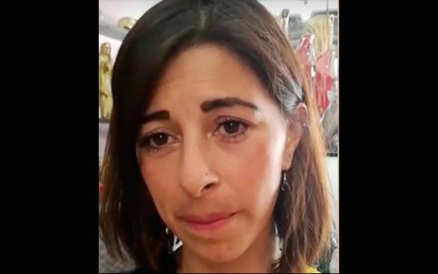 Maestra heroína salva a 45 niños en medio del terremoto