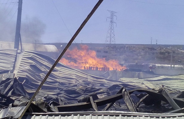 Se reavivó el incendio en el Parque Bernardo Quintana