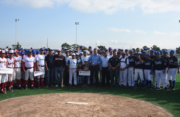 Los equipos que participarán en este certamen nacional, se reportaron listos y con ganas de conseguir la victoria desde la primera jornada de la competencia. (Foto: Martín Venegas).