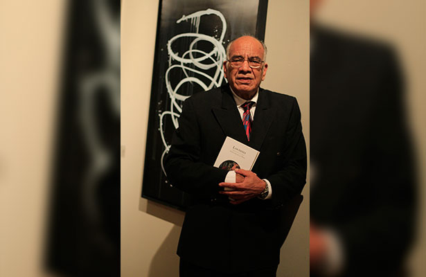 Recopila los poemas escritos a lo largo de 45 años. Foto: Alondra Jiménez