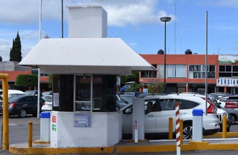 Desde los cajeros el descuento en estacionamientos
