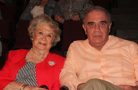 Blanca Carballo con Víctor Hernández.