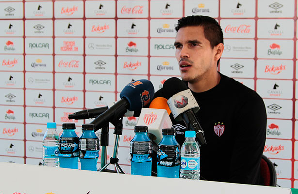 nota-futm-necaxa-baez