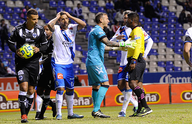 nota-futm-puebla-arbitro