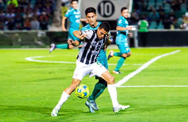 nota-jaguares-necaxa