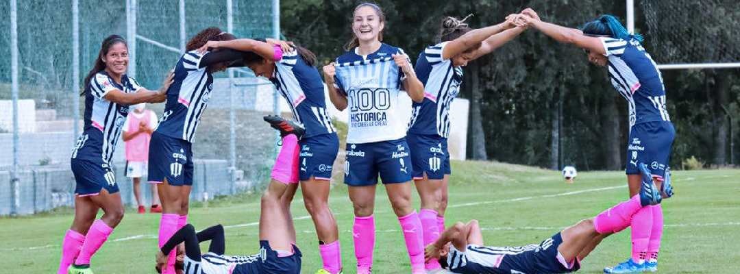 Desiree Mosivais Rayadas 100 goles