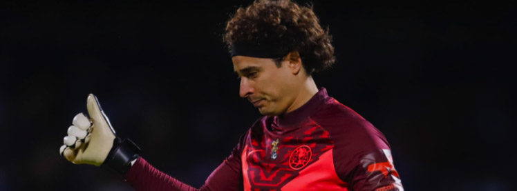 Memo Ochoa América