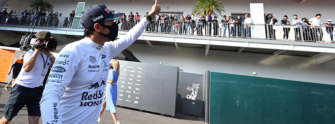 Sergio Checo Pérez es primero en ensayos 3 de GP de México