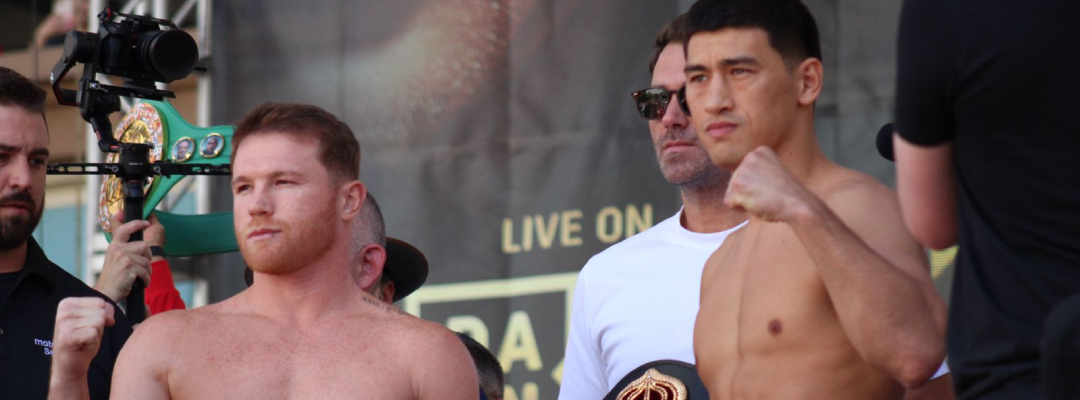 Canelo Álvarez en el pesaje ante Bivol