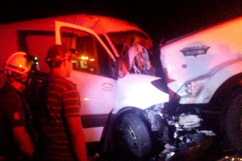 Muere conductor prensado