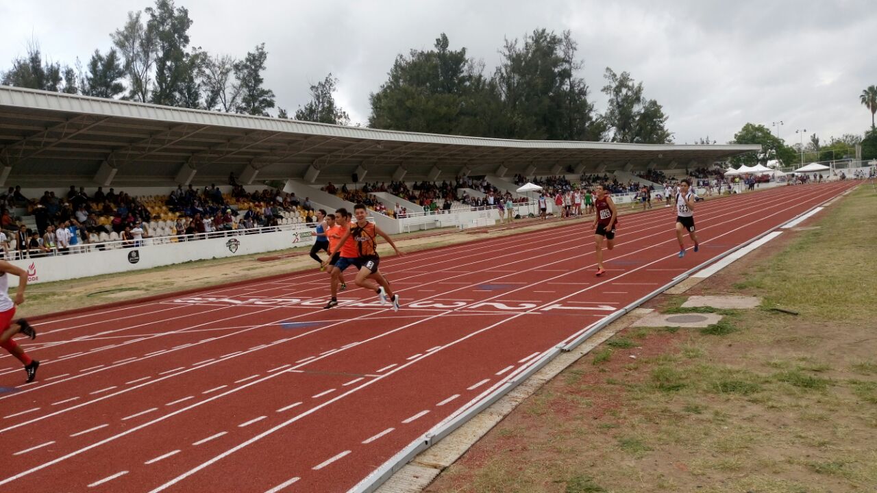 GRAN DÍA para Morelos en la pista de Guadalajara.