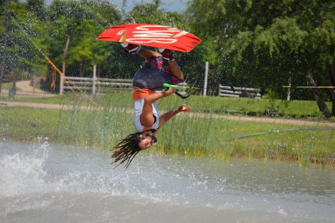 Son varios trucos los que utilizan los esquiadores en la pista