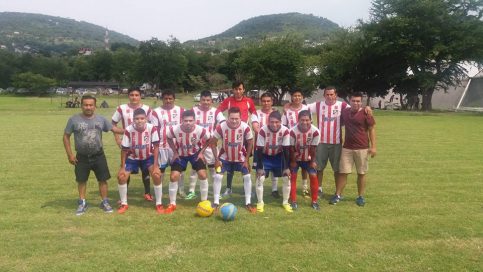 ❯❯ Los equipos están listos para salir al terreno de juego en busca de sumar puntos.