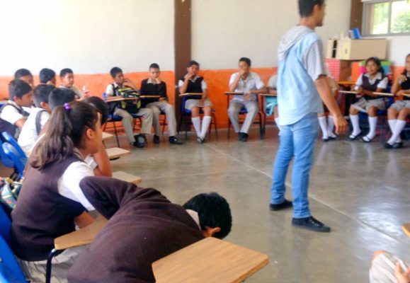 En cada plantel educativo detectan los problemas específicos.