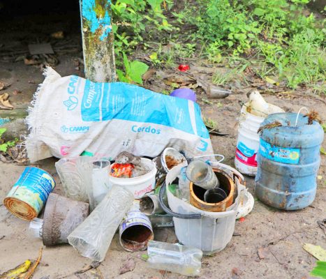 Basura recolectada en panteones de Tlaltizapán.