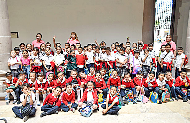 Durante el recorrido los chiquitines se divirtieron y conocieron el recinto cultural.
