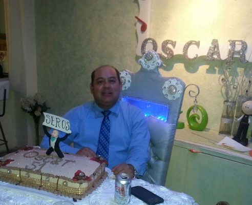 CD. VICENTE GUERRERO, Dgo. (OEM).- Óscar Serrano Rodríguez celebró muy feliz en fecha reciente con sus seres queridos el día especial de su cumpleaños.