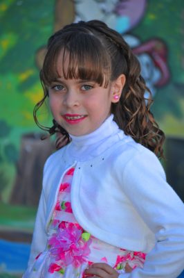 CANATLÁN, Dgo. (OEM).- Leydem Bustamante Ramírez, linda niña candidata a reina de la Escuela Primaria Gral. Lázaro Cárdenas.