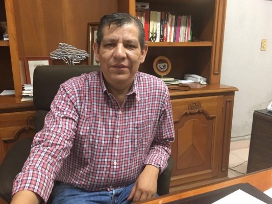 Descabellado descentralizar secretarÃas de Estado