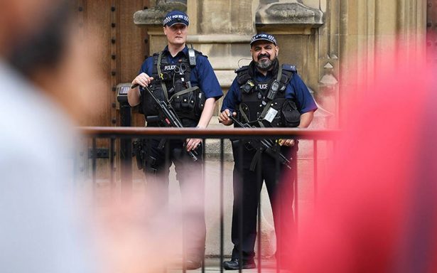 Autor del ataque en Londres no parecía radicalizado: líder religioso