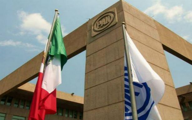 Dirigentes del PAN a favor de elegir nuevo presidente antes de diciembre