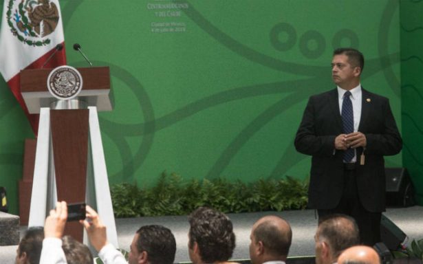 Piden a AMLO reconsiderar desaparecer Estado Mayor Presidencial