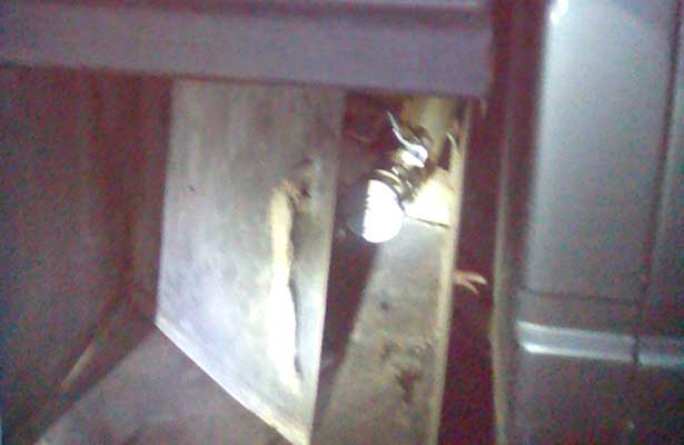 Habilitan camioneta con “doble tanque” de gasolina