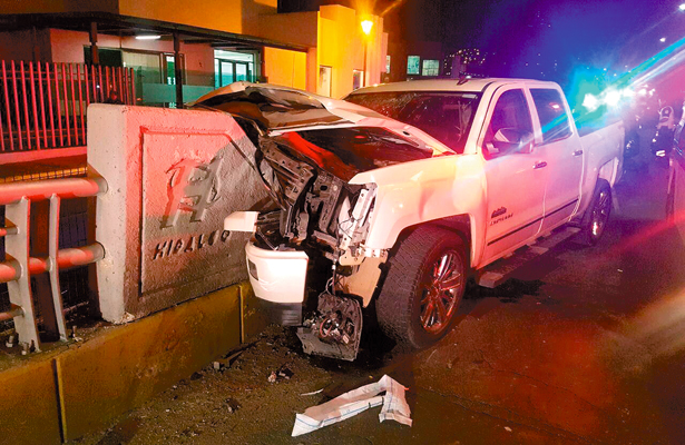 Se despistó con copas de más y se accidentó