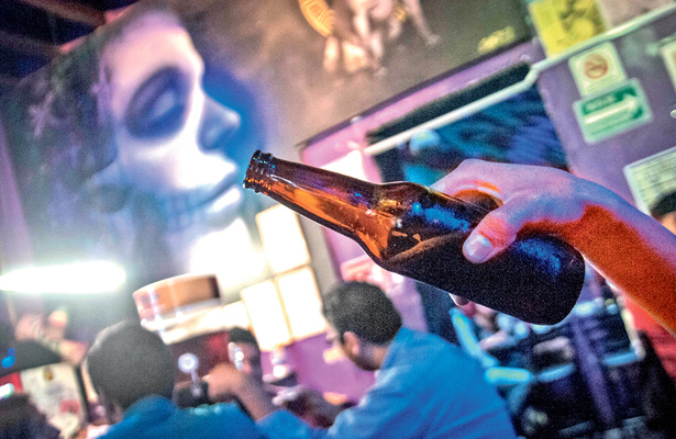 Sugieren más prevención que impuestos a consumo de alcohol