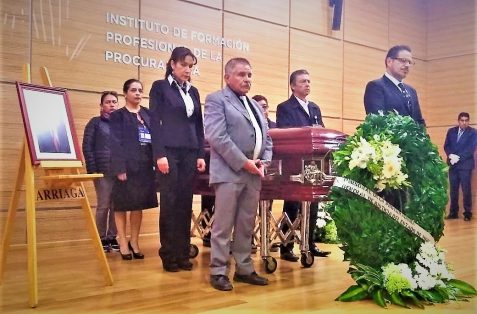 rinden homenaje al ex procurador Alejandro Straffon