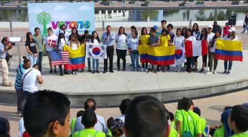 Banderazo a cursos de verano en Irekua