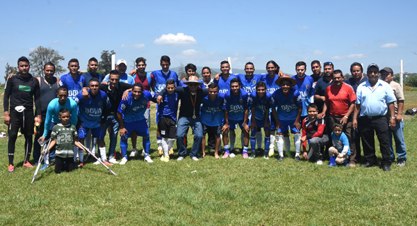 Ranchito/Acondaire/San José de Jorge López obtuvo un nuevo triunfo en el torneo. Foto: Víctor Cruz / El Sol de Irapuato