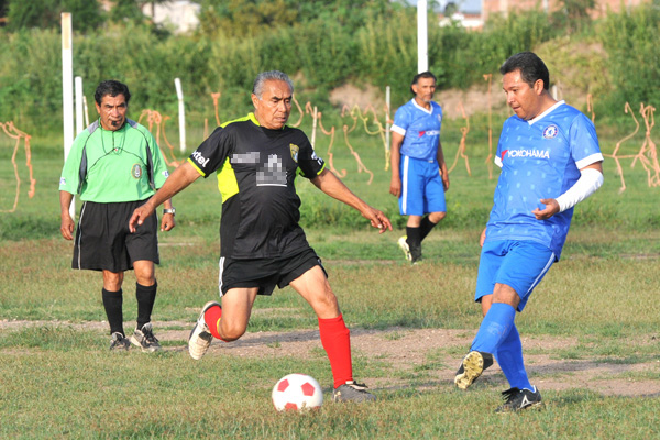 Aprovechó las dos oportunidades los “colonos” de la 1°de Mayo, para adjudicarse la victoria. Foto: Juan Medel / El Sol de Irapuato