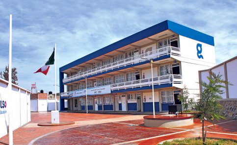 Mejoraron 5 mil escuelas