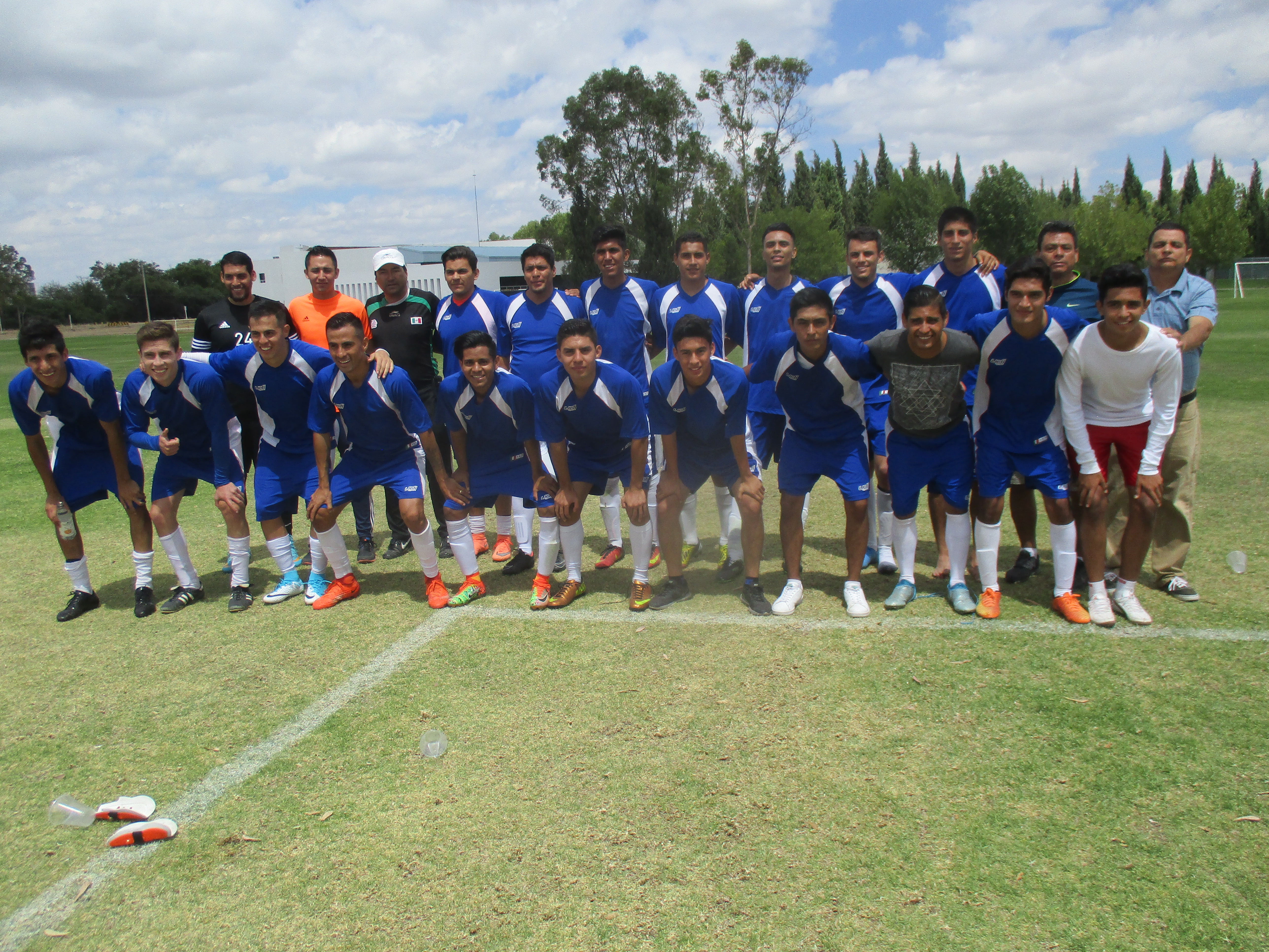 HALCONES empató a un gol con Universidad Dínamo y tiene boleto para la final del torneo de futbol de la Liga Héctor Hernández.