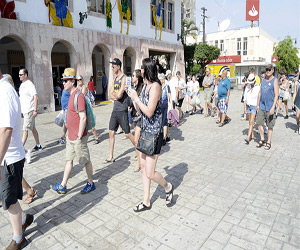 Continúa actividad turística con la llegada del Grand Princess