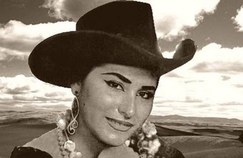 Adila Castillo.