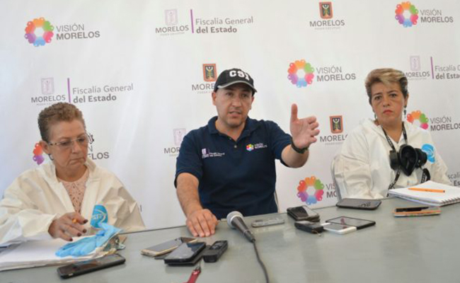 Las exhumaciones continuarán el martes. Foto: El Sol de Cuernavaca