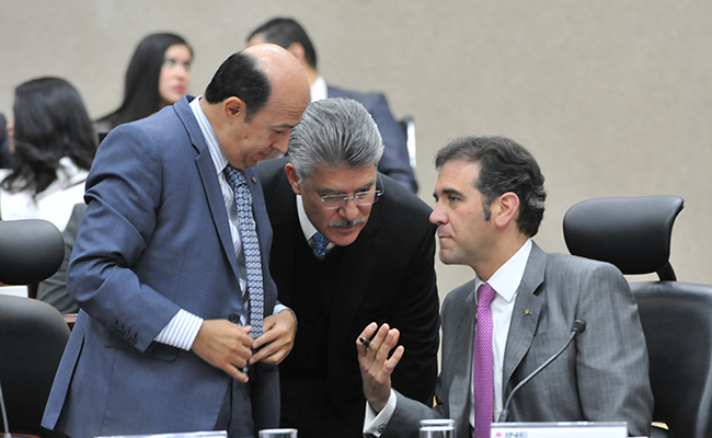 Enrique Andrade, Arturo Sánchez y Lorenzo Córdova. Foto: Daniel Hidalgo
