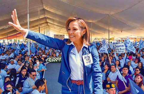 LA PANISTA Josefina Vázquez Mota se comprometió a fomentar el deporte, abrir nuevos y recuperar parques para la convivencia familiar.
