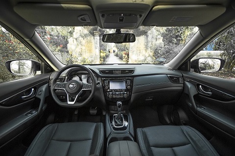 X-Trail 2018 interior