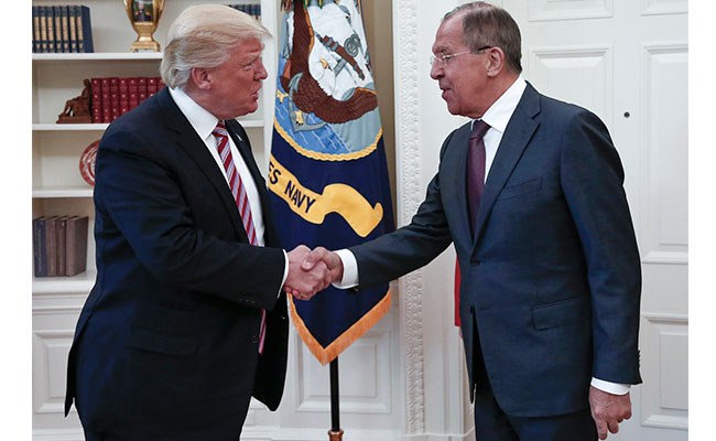 Trump confirma haber compartido datos confidenciales con Rusia