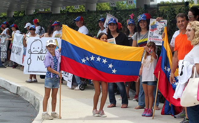 Venezolanos en México piden a OEA poner fin a "crisis humanitaria". Foto: EFE