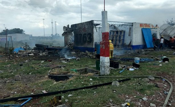 Un muerto y dos heridos por explosión de polvorín, en Chalco