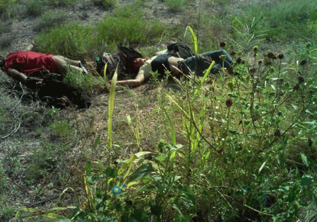 HALLAN muertos en Búfalo a César Iván Olivas Valenzuela y a Andrés Mendieta Reyes