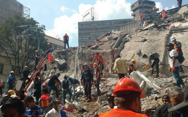 Morelos confirma 64 muertos por sismo de 7.1 grados Morelos confirma 64 muertos por sismo de 7.1 grados