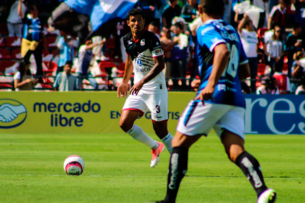 Xolos regresa al camino de la victoria ganando 2-1 a Lobos