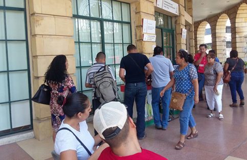 Acumula quejas SAT por no devolver saldos a favor